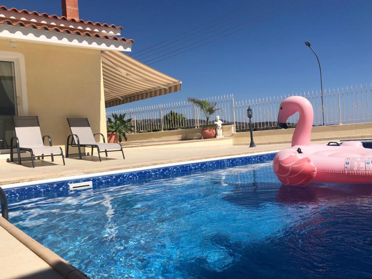 Peyia Palm Villa بافوس المظهر الخارجي الصورة