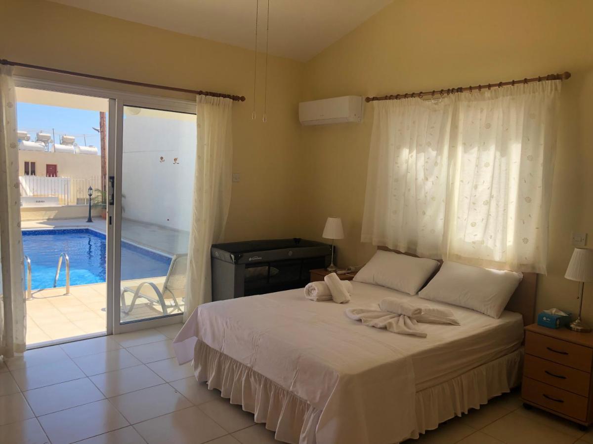 Peyia Palm Villa بافوس المظهر الخارجي الصورة